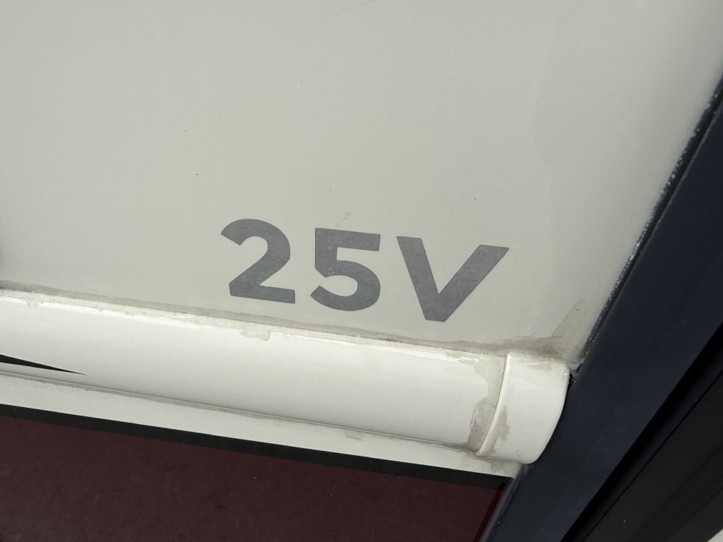 2022 Ford Econoline Image 23