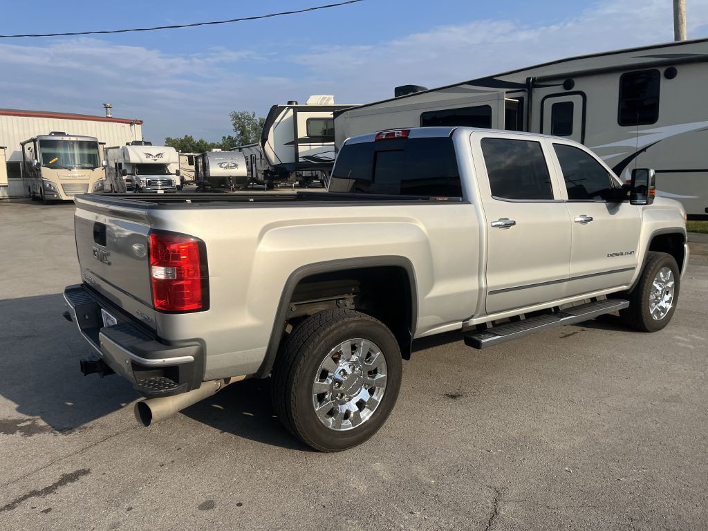 2019 GMC Sierra Image 10
