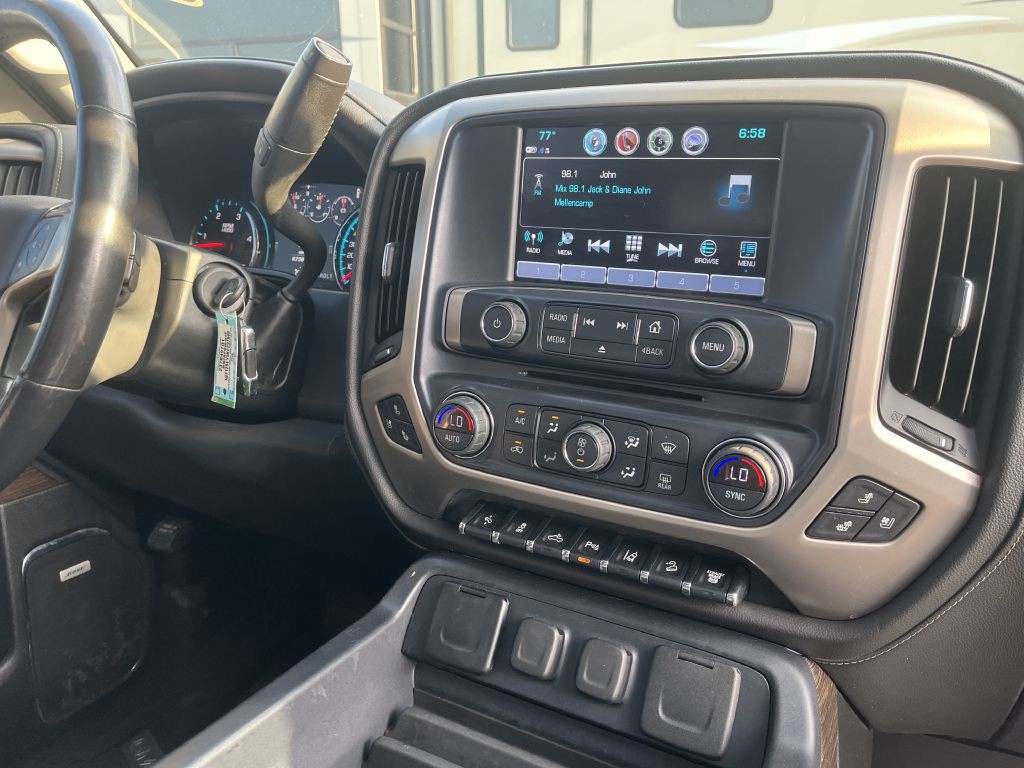 2019 GMC Sierra Image 17