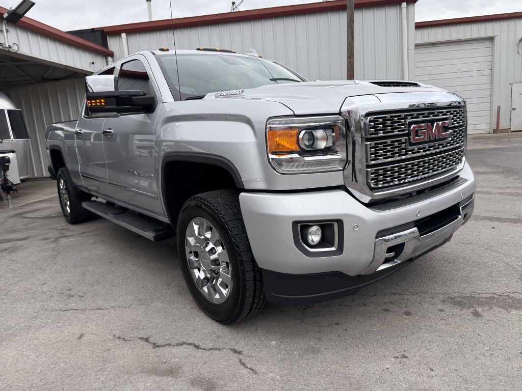 2019 GMC Sierra Image 4