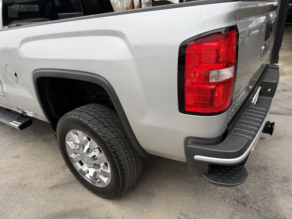 2019 GMC Sierra Image 25