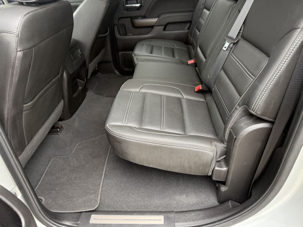 2019 GMC Sierra Image 32