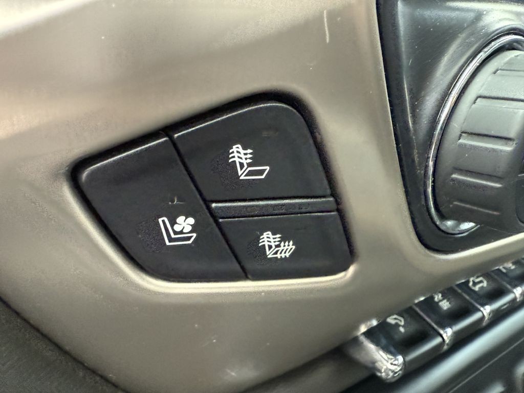 2019 GMC Sierra Image 40