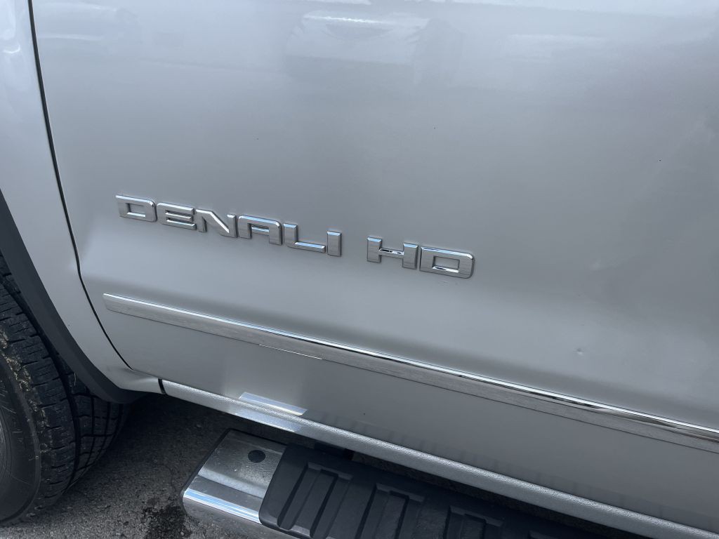 2019 GMC Sierra Image 8