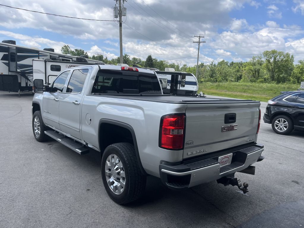 2019 GMC Sierra Image 10