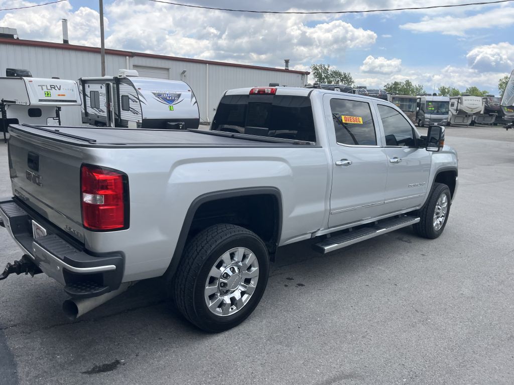 2019 GMC Sierra Image 13