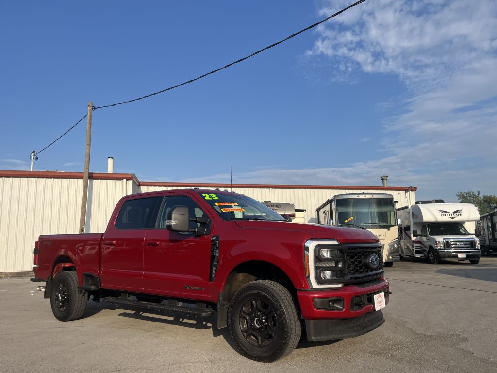 2023 Ford F-250 Image 2