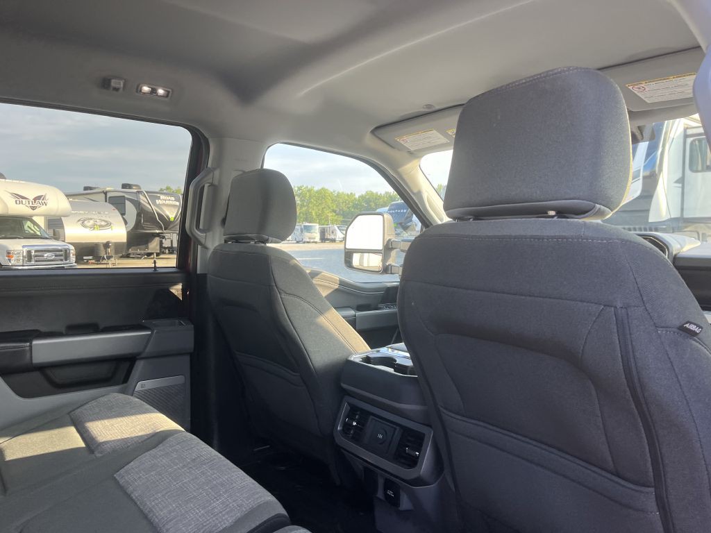 2023 Ford F-250 Image 17