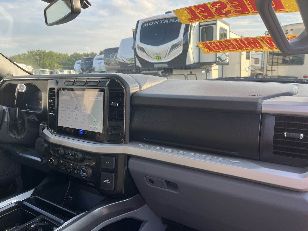 2023 Ford F-250 Image 20