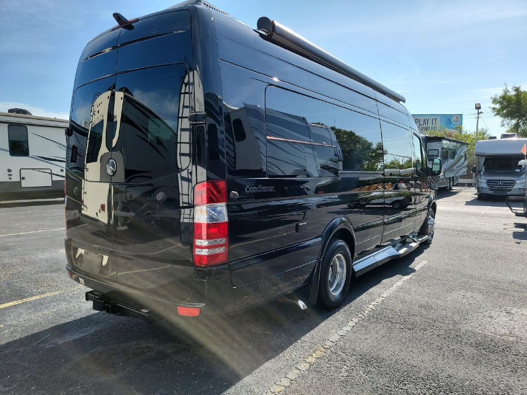 2019 Mercedes-Benz Sprinter Image 6