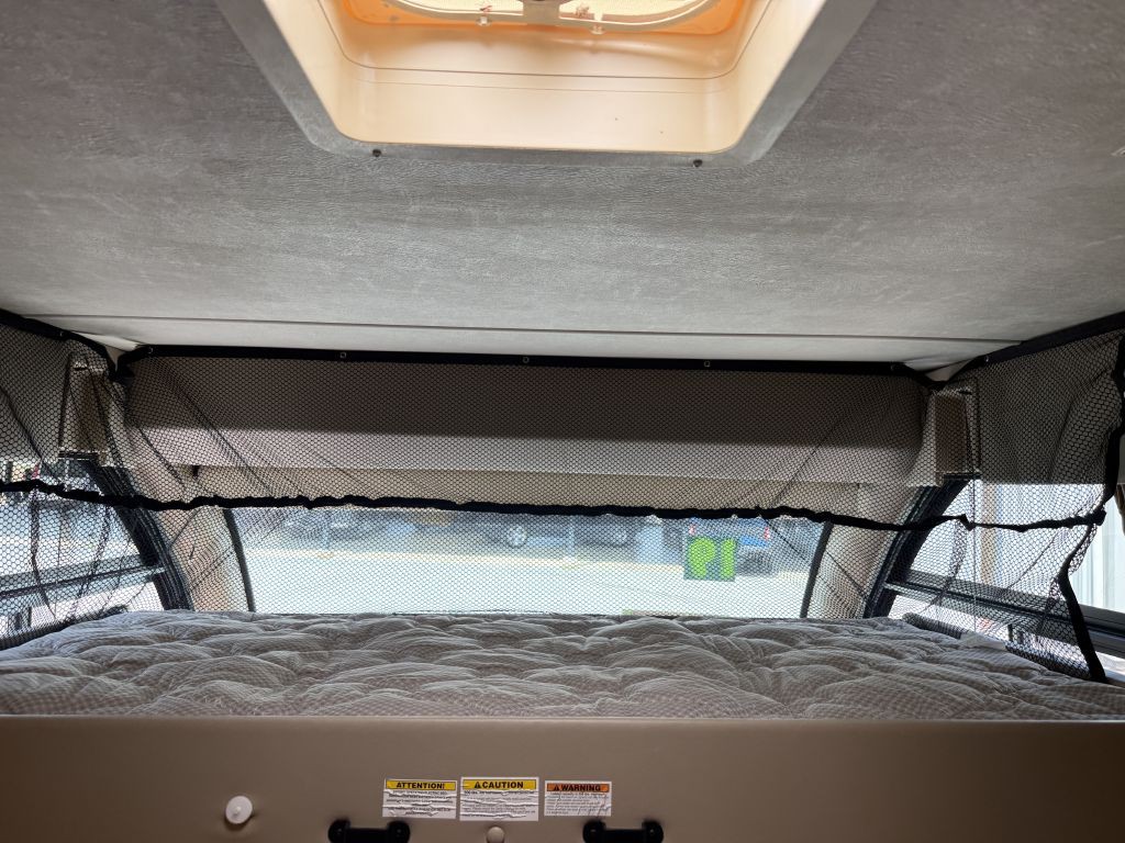 2019 Ford Econoline Image 39