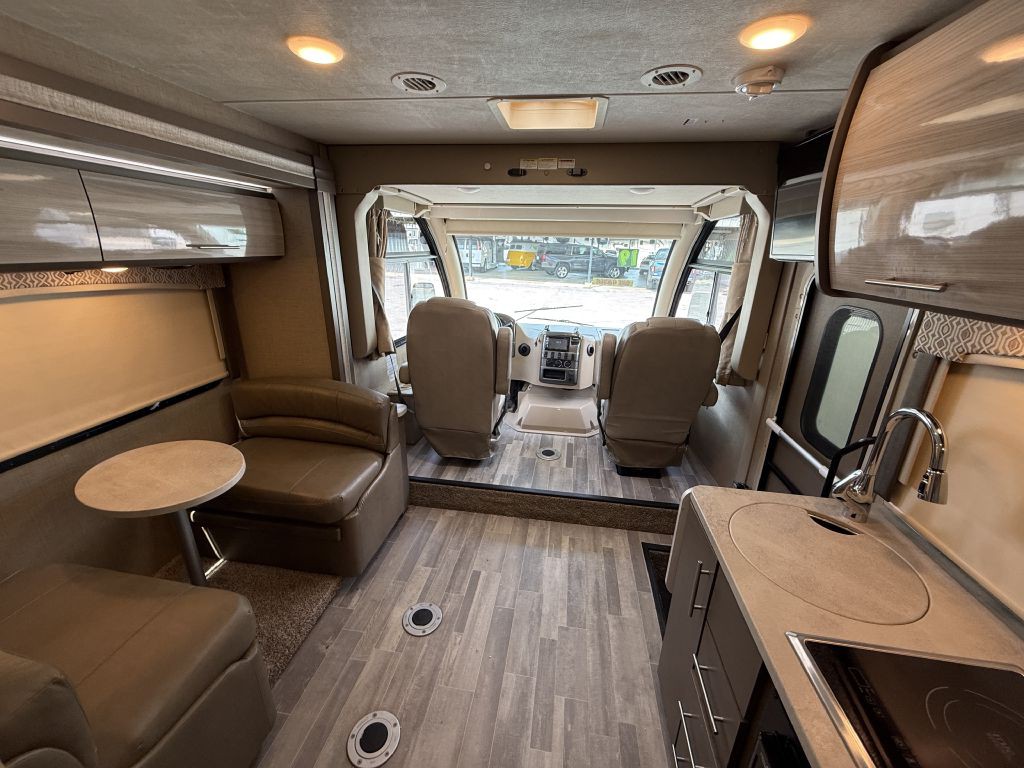 2019 Ford Econoline Image 66