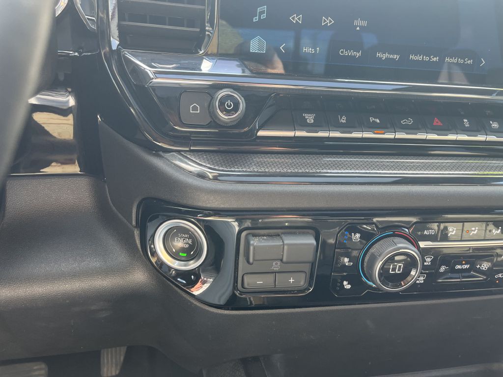 2024 Chevrolet Silverado 1500 Image 32