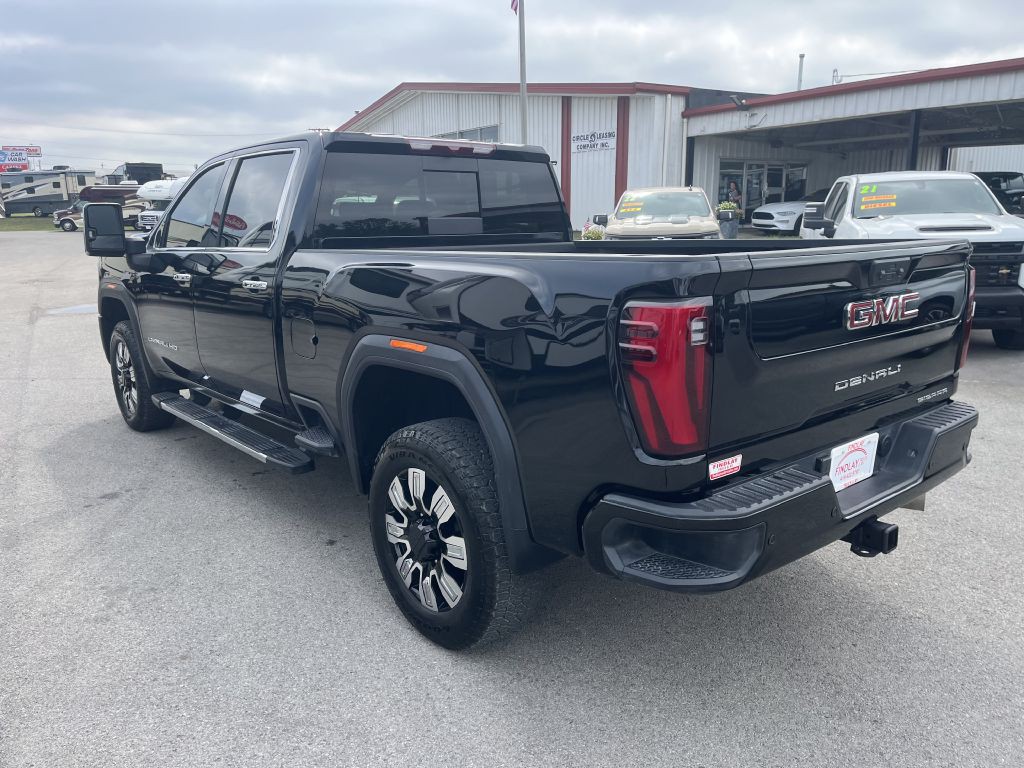 2025 GMC Sierra Image 8