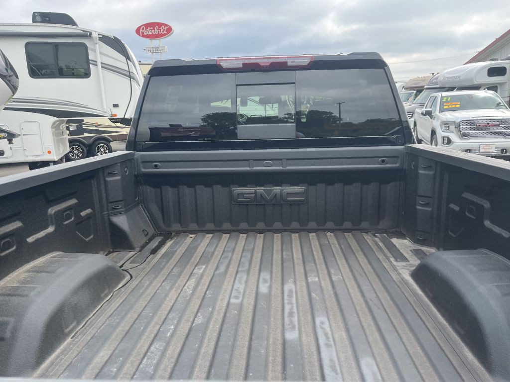 2025 GMC Sierra Image 11