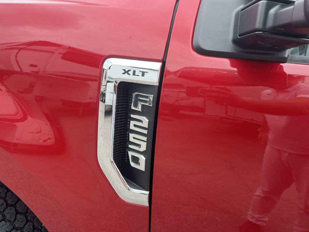 2021 Ford F-250 Image 5