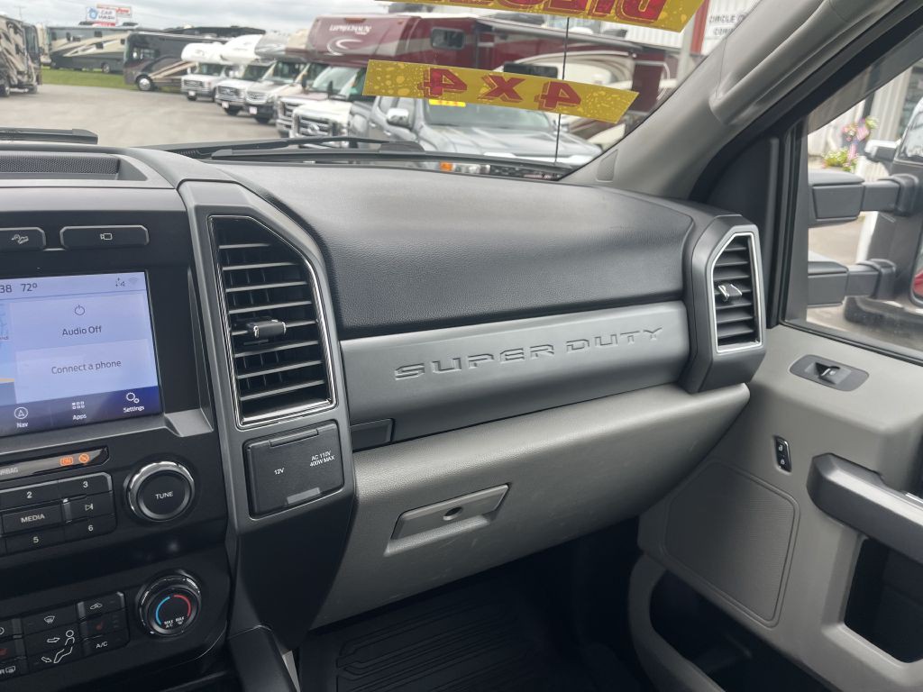 2021 Ford F-250 Image 25