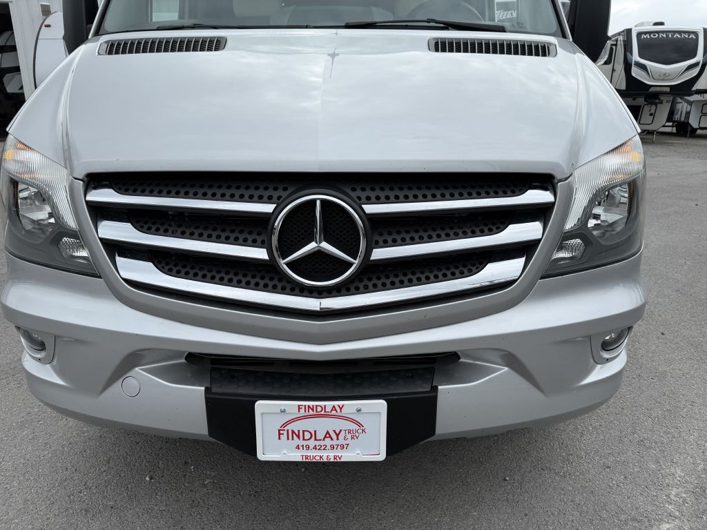 2018 Mercedes-Benz Sprinter Image 32