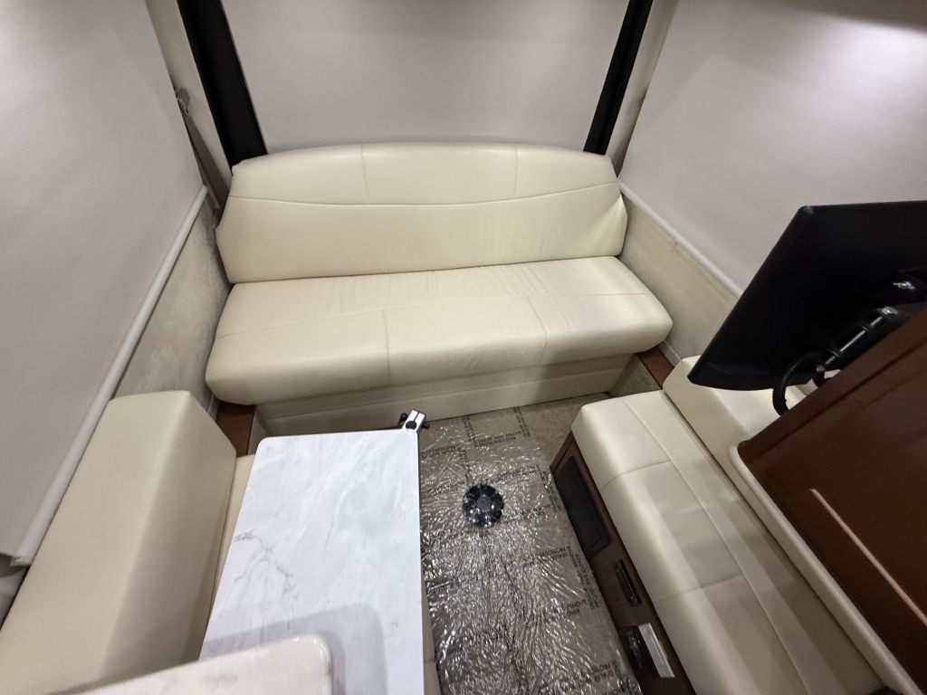 2018 Mercedes-Benz Sprinter Image 36