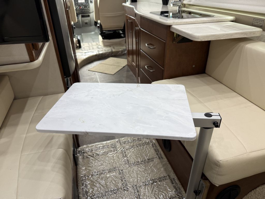 2018 Mercedes-Benz Sprinter Image 40