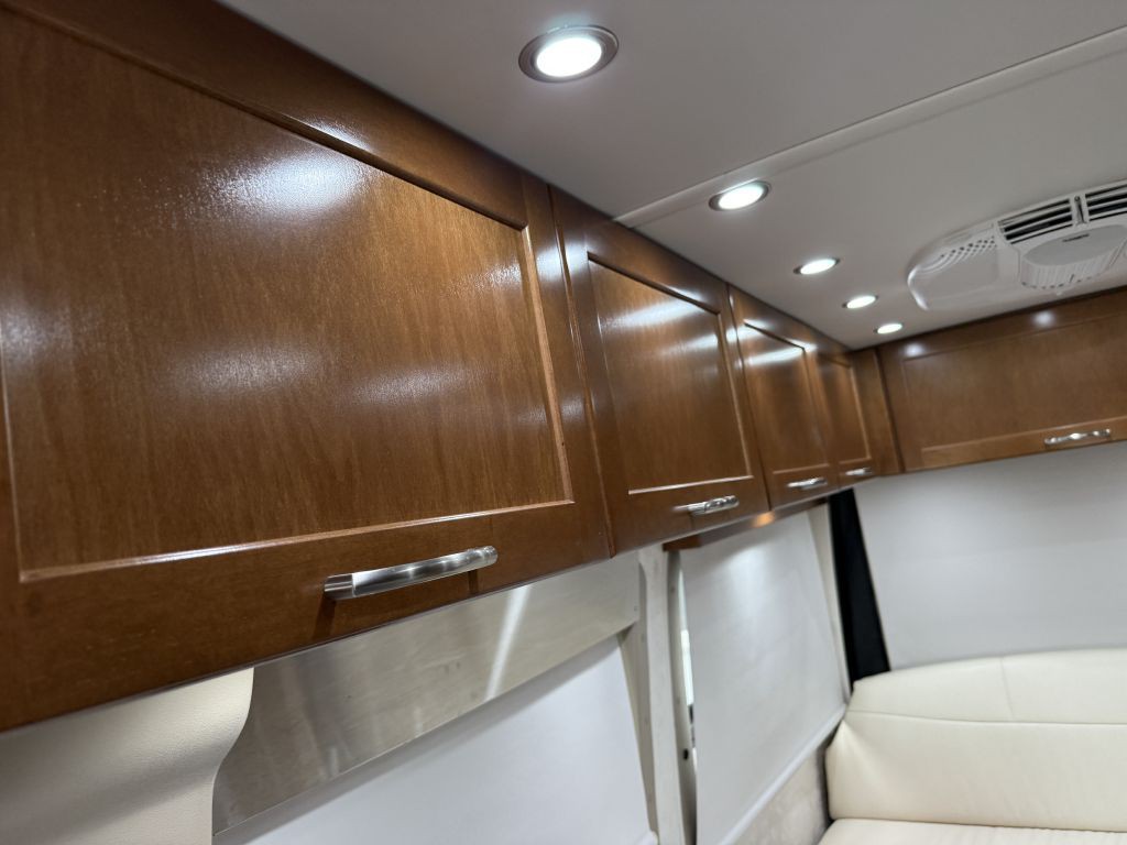 2018 Mercedes-Benz Sprinter Image 48