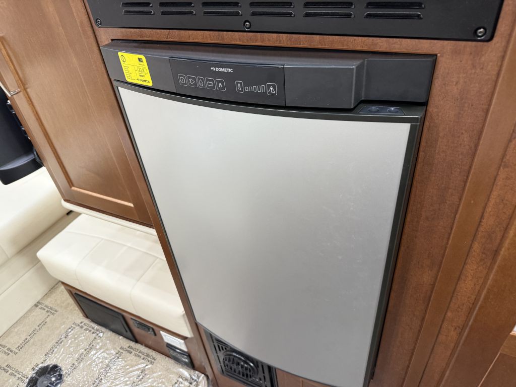 2018 Mercedes-Benz Sprinter Image 58