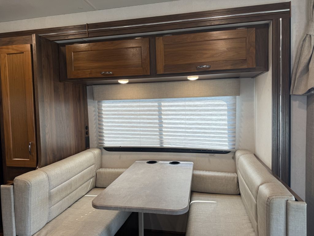 2020 Mercedes-Benz Sprinter Image 53