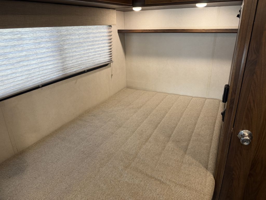 2020 Mercedes-Benz Sprinter Image 67