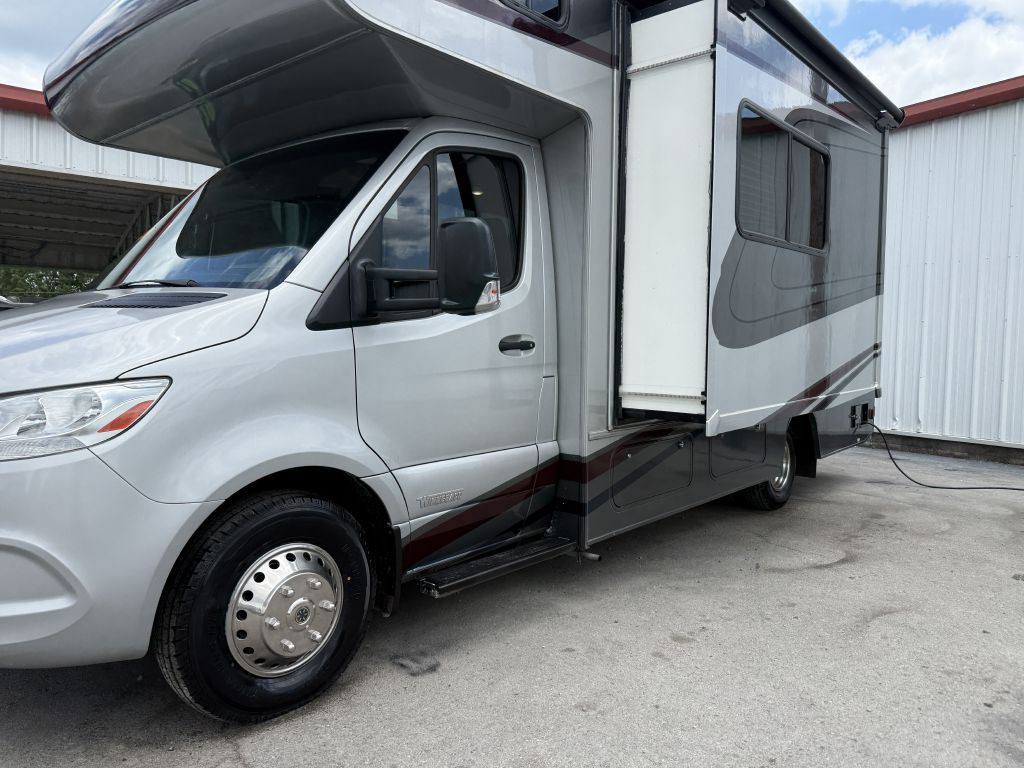 2020 Mercedes-Benz Sprinter Image 3