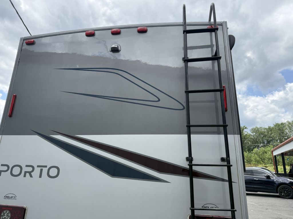 2020 Mercedes-Benz Sprinter Image 26