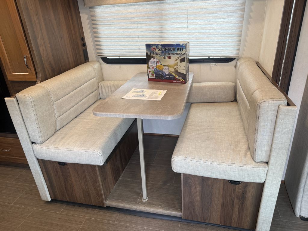2020 Mercedes-Benz Sprinter Image 46
