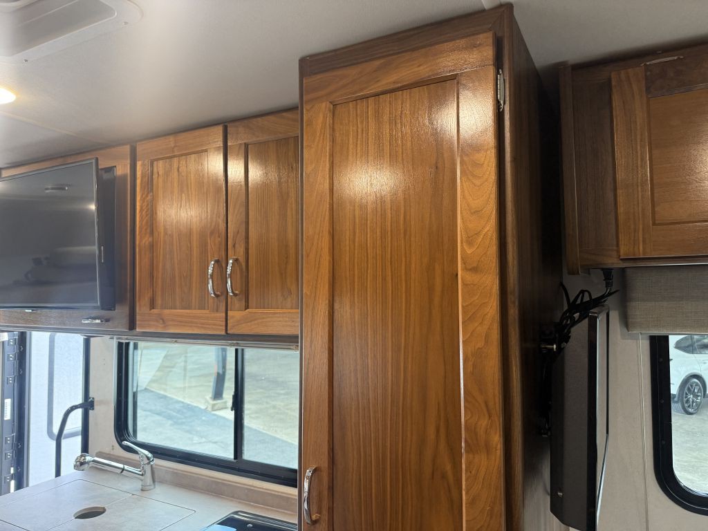 2020 Mercedes-Benz Sprinter Image 50