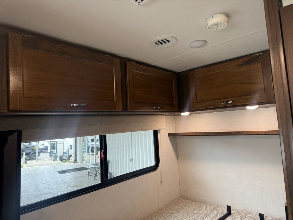 2020 Mercedes-Benz Sprinter Image 60
