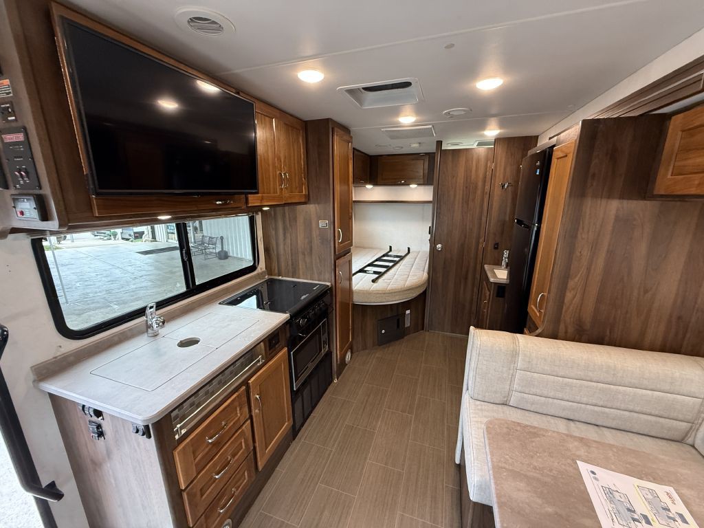 2020 Mercedes-Benz Sprinter Image 63