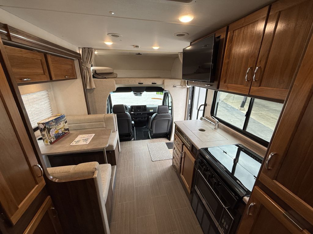 2020 Mercedes-Benz Sprinter Image 66