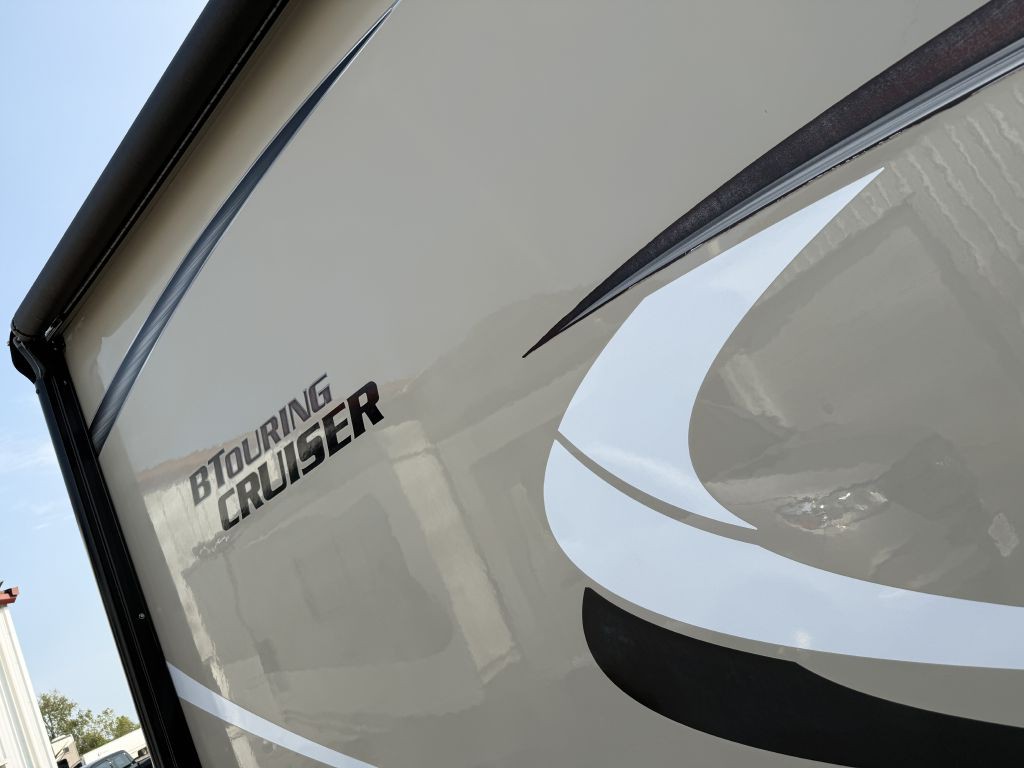 2018 Ford Econoline Image 15