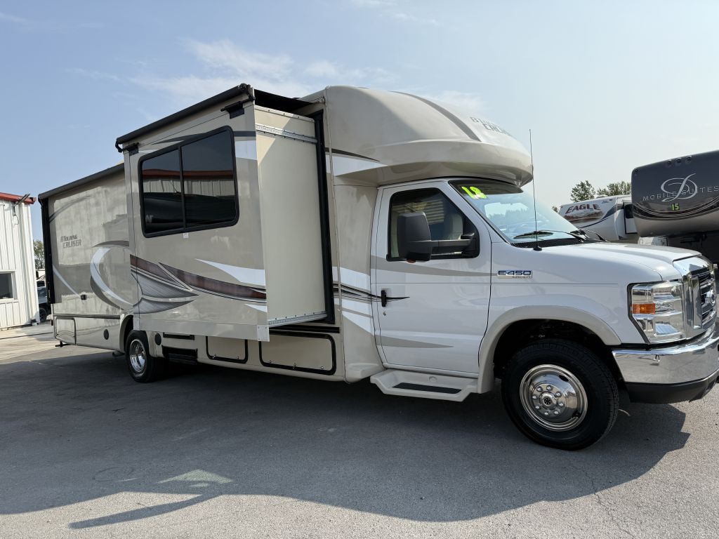2018 Ford Econoline Image 30