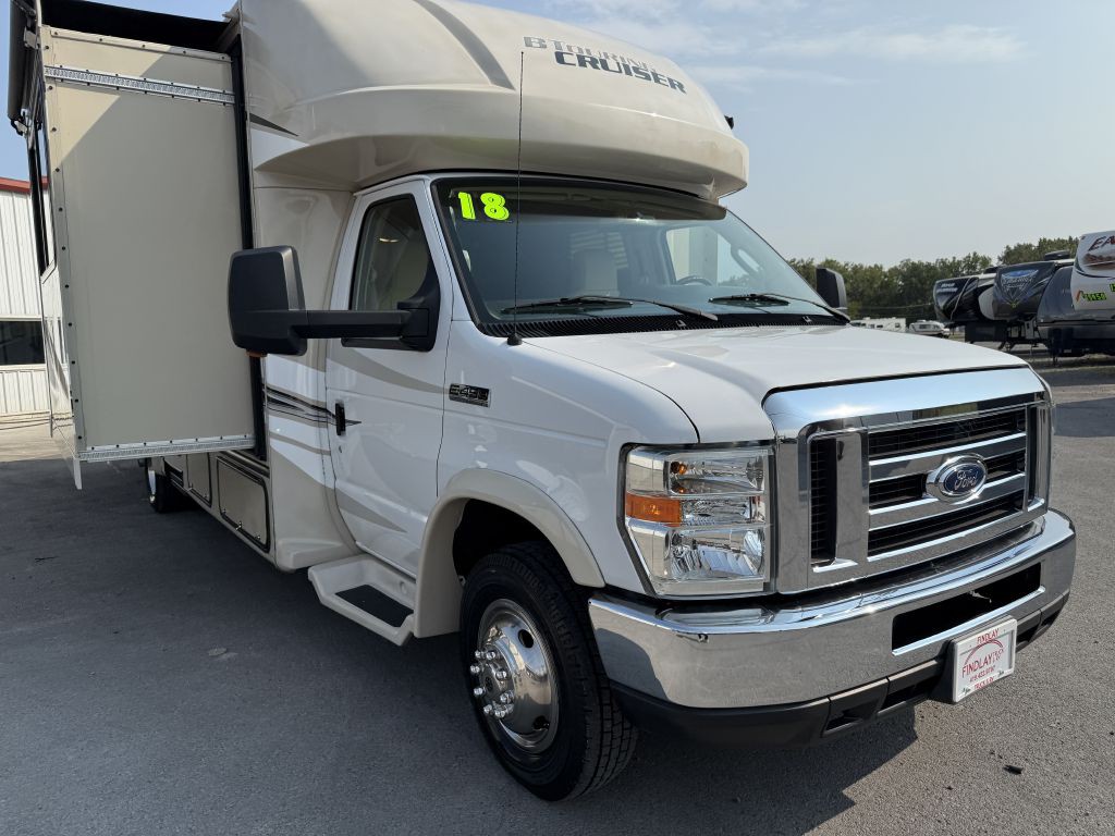 2018 Ford Econoline Image 31