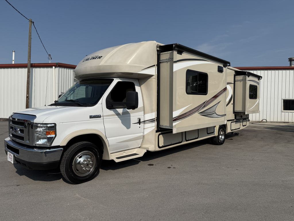 2018 Ford Econoline Image 33