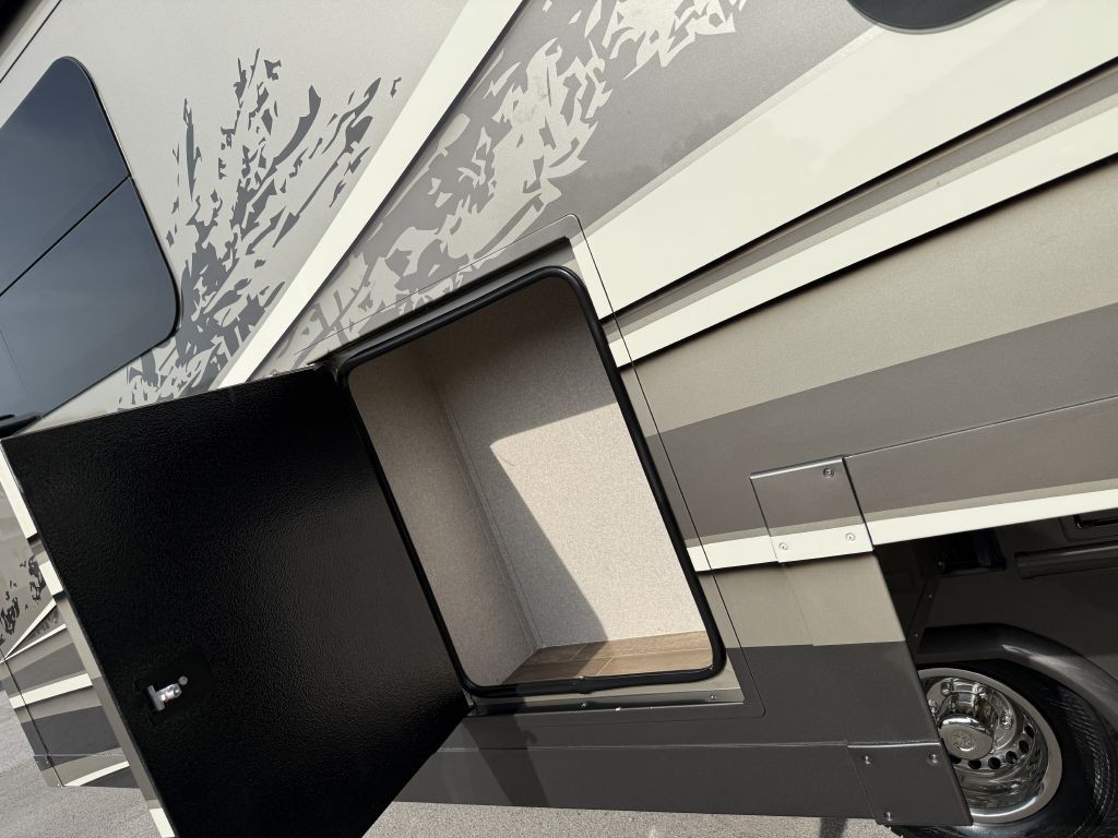 2021 Mercedes-Benz Sprinter Image 12