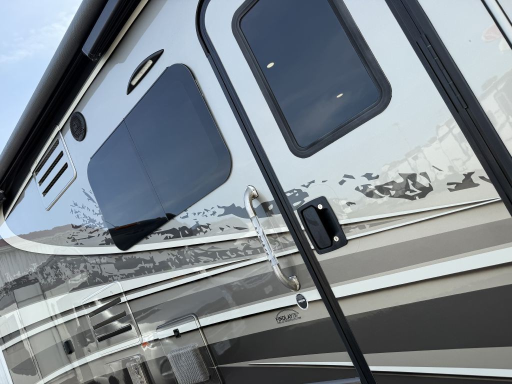 2021 Mercedes-Benz Sprinter Image 25