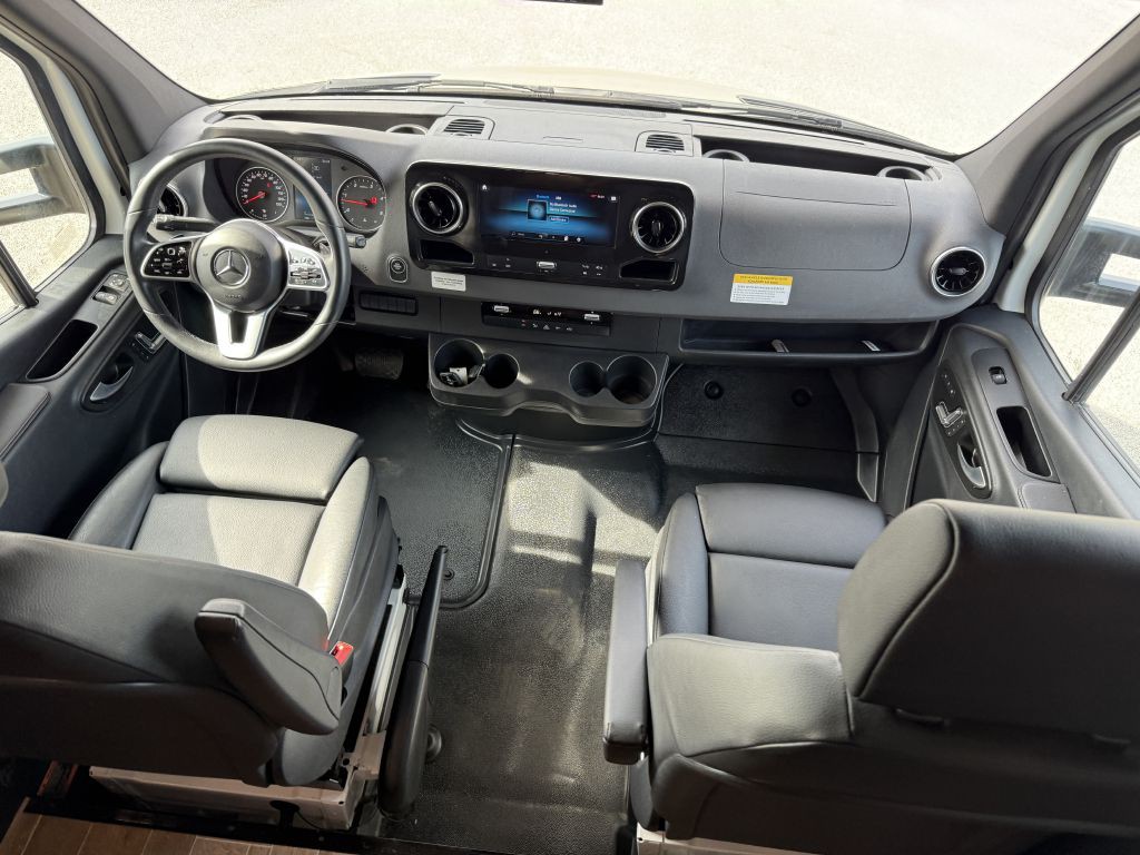 2021 Mercedes-Benz Sprinter Image 55