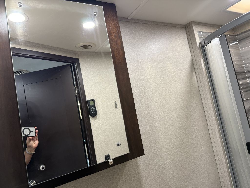 2021 Mercedes-Benz Sprinter Image 82