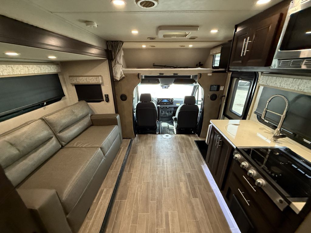 2021 Mercedes-Benz Sprinter Image 86
