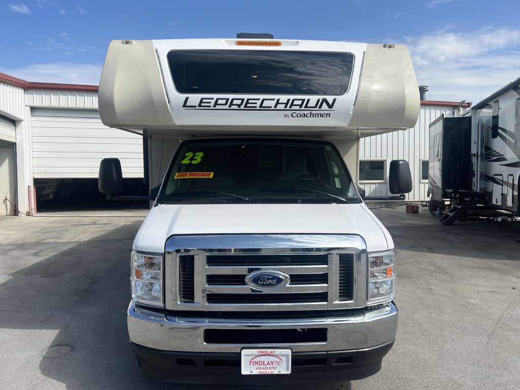 2022 Ford Econoline Image 2