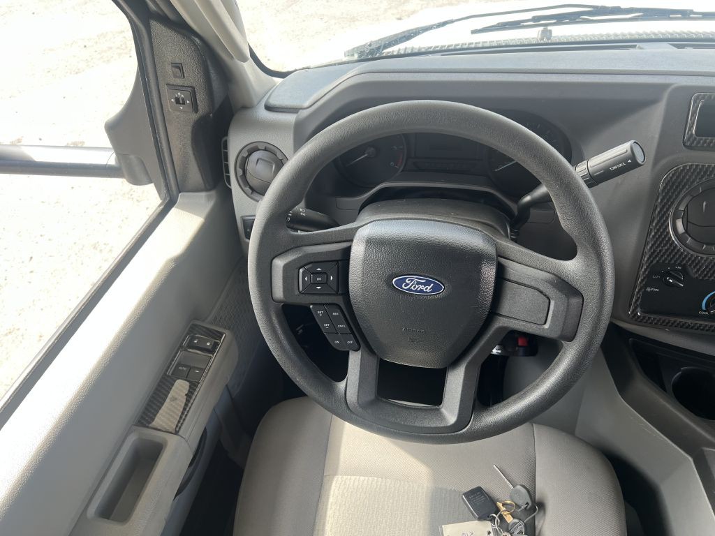 2022 Ford Econoline Image 70
