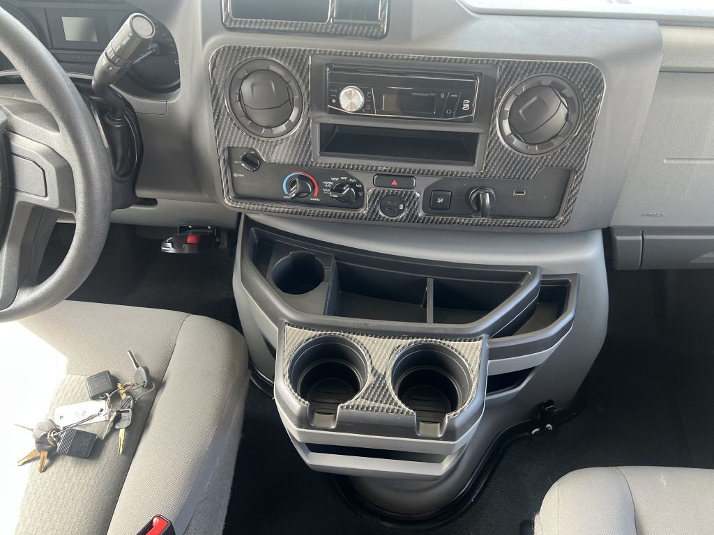 2022 Ford Econoline Image 71