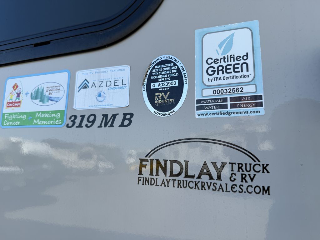 2022 Ford Econoline Image 36