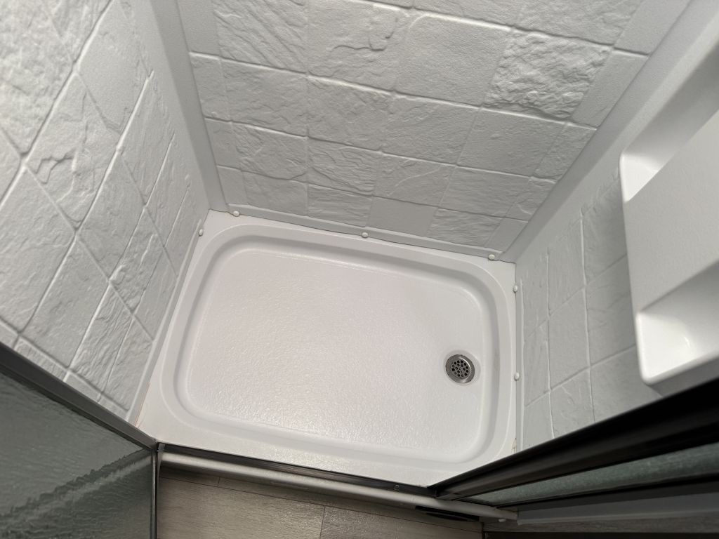 2022 Ford Econoline Image 74