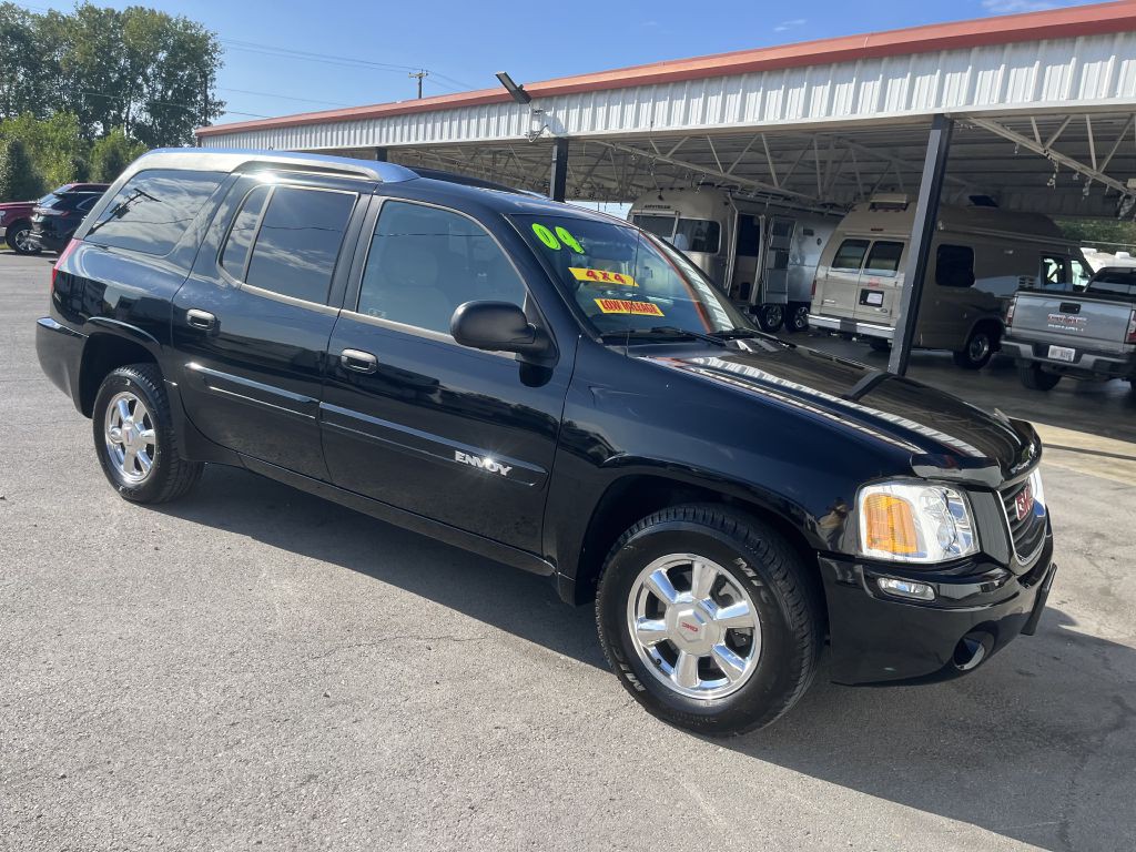 2004 GMC Envoy Image 2